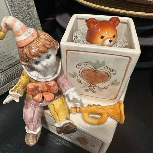 Vintage Schmid Clown Music Box. - Picture 2 of 8
